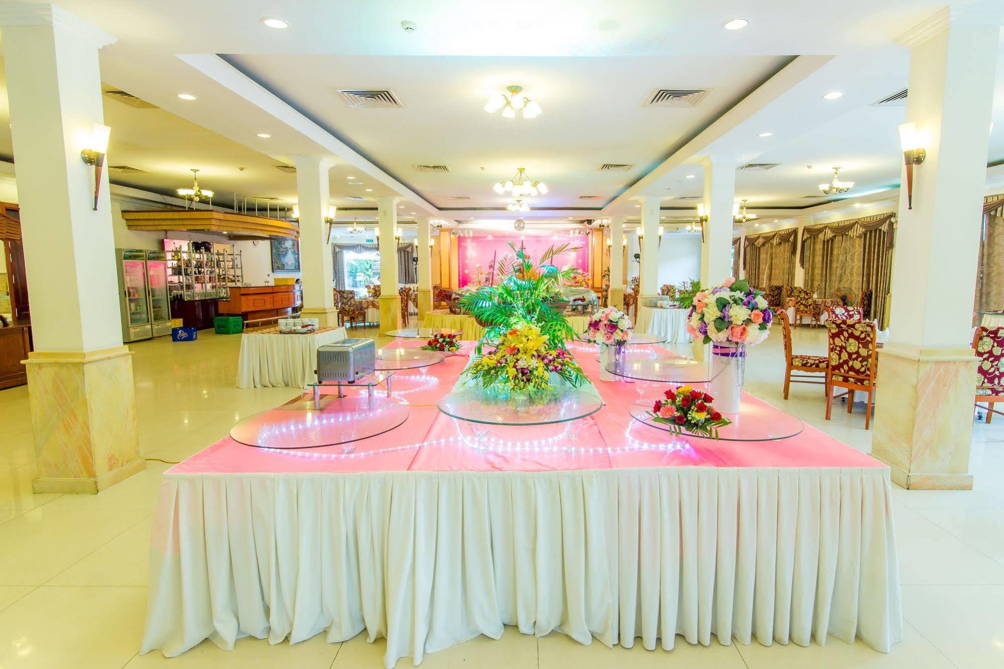 Sai Gon Kim Lien Hotel Vinh City Εξωτερικό φωτογραφία